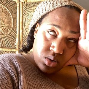 Meet your Posher, Bria